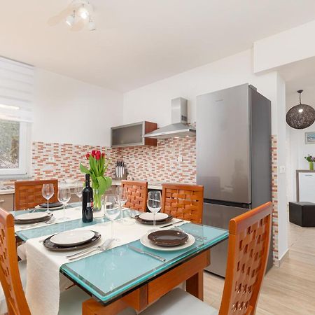 Kuca Lana Apartment Medulin Ngoại thất bức ảnh