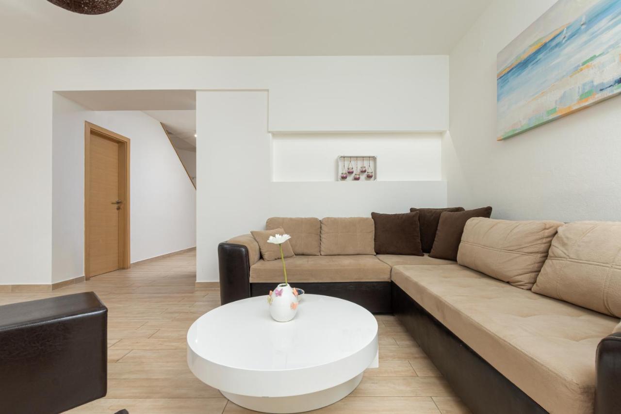 Kuca Lana Apartment Medulin Ngoại thất bức ảnh