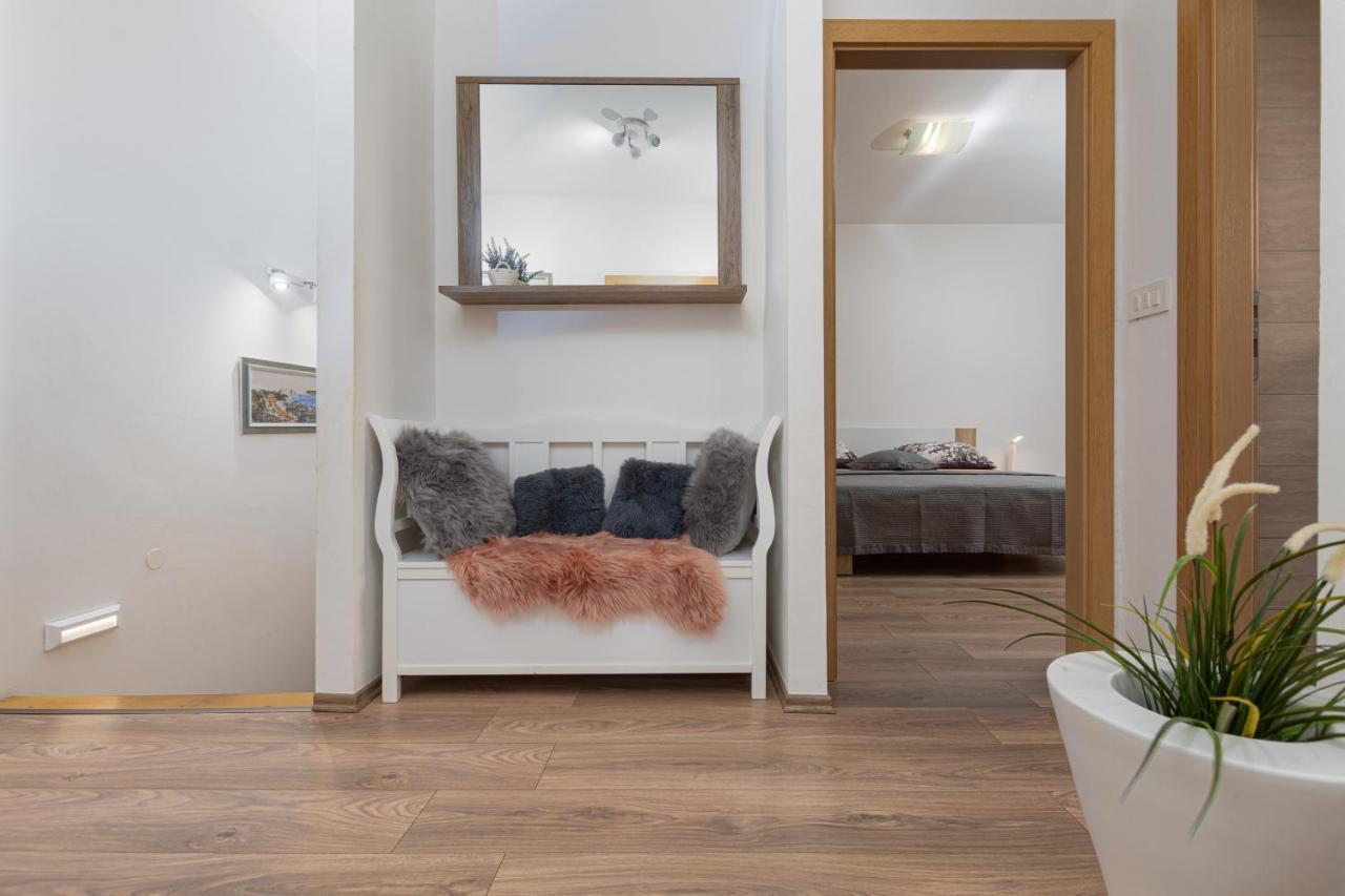 Kuca Lana Apartment Medulin Ngoại thất bức ảnh