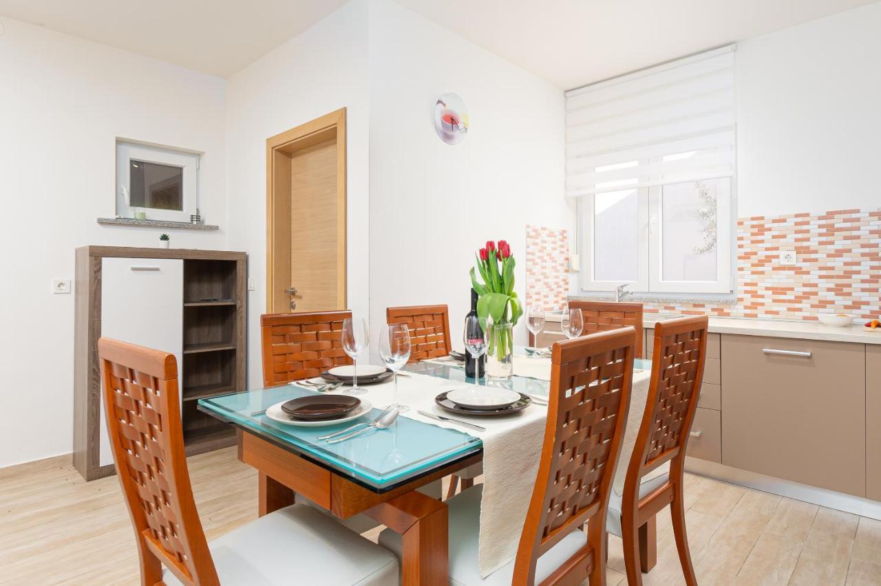 Kuca Lana Apartment Medulin Ngoại thất bức ảnh